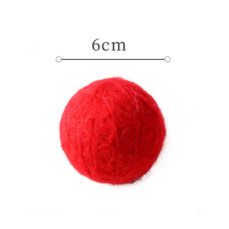 Seahorse Yarn Christmas Ball Ornament