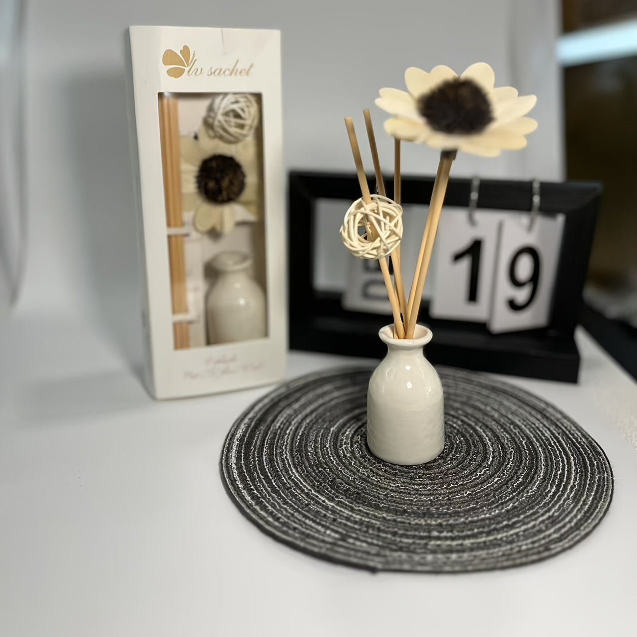 Elegant Ceramic Reed Diffuser Set