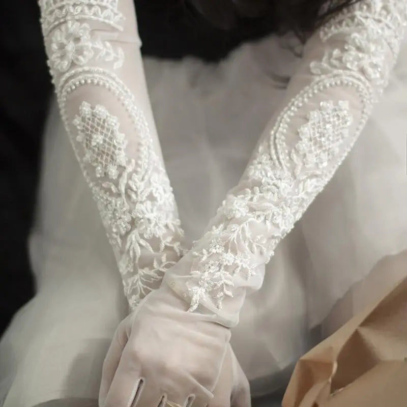 Flower & Pearl Bridal Gloves