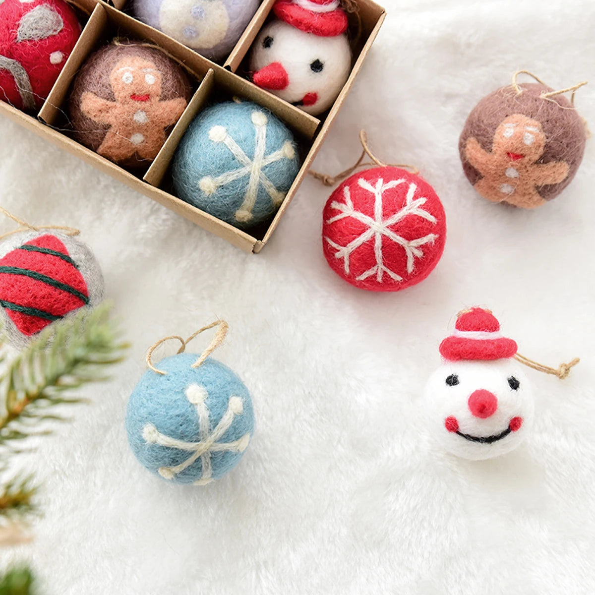 Felt Ball Christmas Winterland 6pcs Set