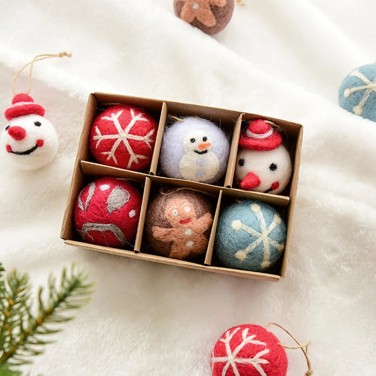 Felt Ball Christmas Winterland 6pcs Set