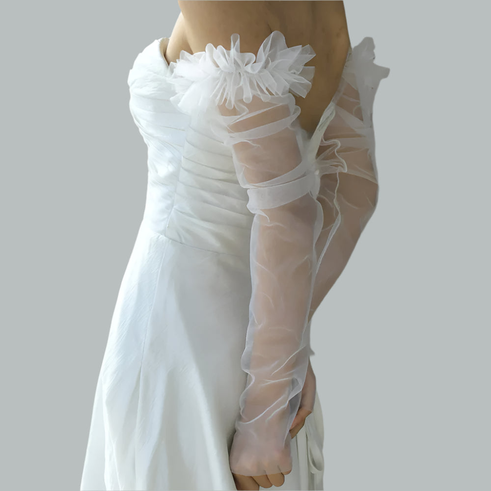 Fluffy Tulle Bridal Gloves