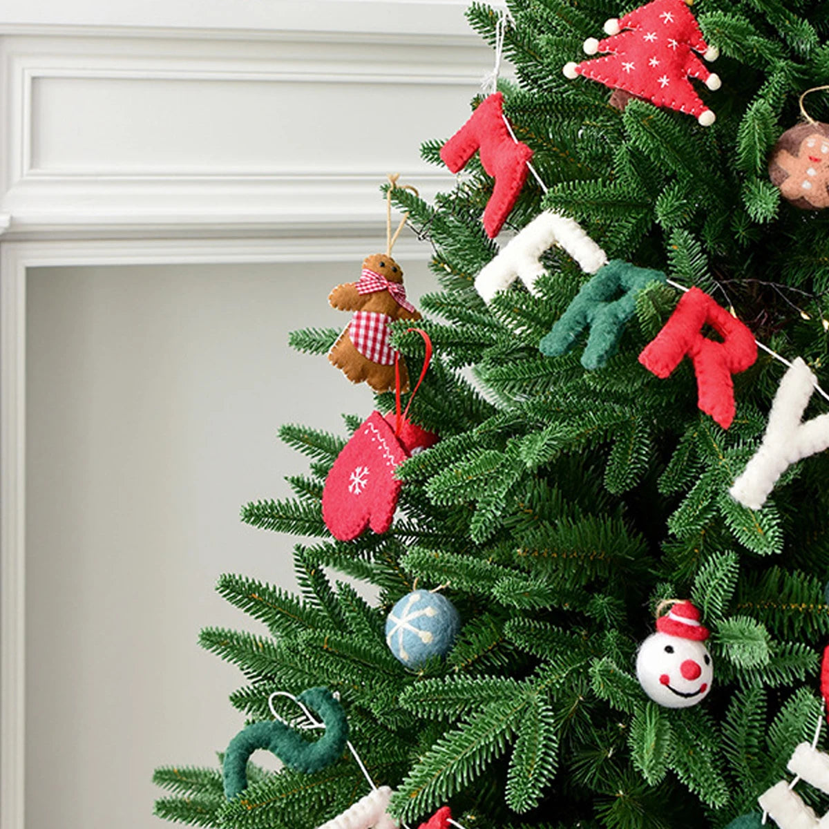 Felt Ball Christmas Winterland 6pcs Set