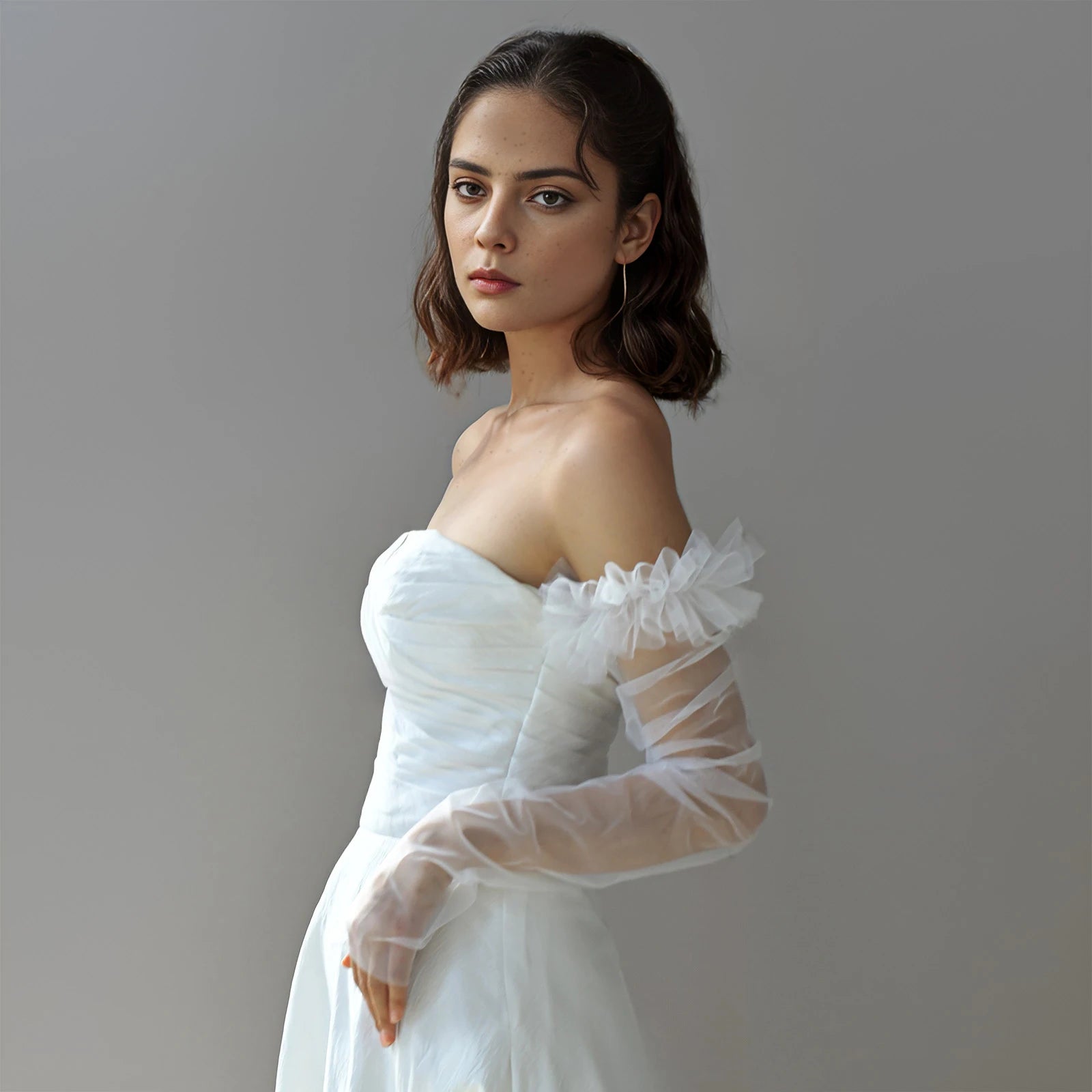 Fluffy Tulle Bridal Gloves