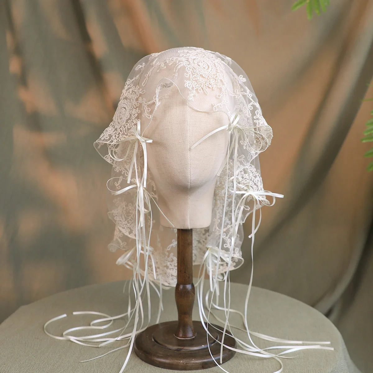 Ribbon Lace Bonnet Veil