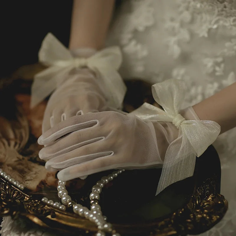 Flower & Pearl Bridal Gloves