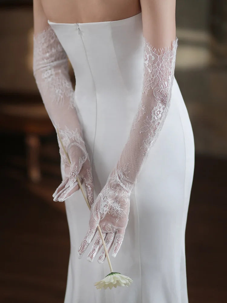Flower & Pearl Bridal Gloves