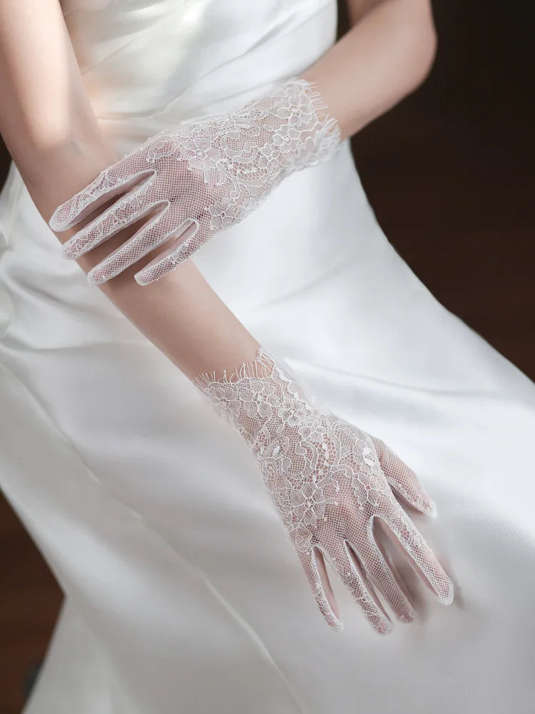 Flower & Pearl Bridal Gloves
