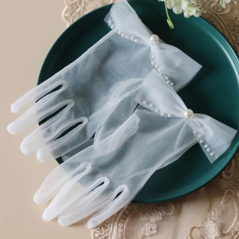 Flower & Pearl Bridal Gloves